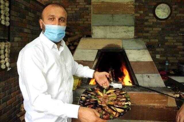 Ünü kent sınırlarını aşan asırlık lezzet Tokat kebabı damak çatlatıyor Ünü kent sınırlarını aşan asırlık lezzet Tokat kebabı damak çatlatıyor