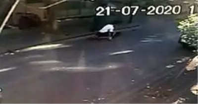 Zeytinburnu'nda dehşet anları kamerada Zeytinburnu'nda dehşet anları kamerada