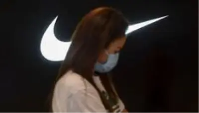 Zorla çalıştırılan Uygurlar için Apple ve Nike'a çağrı Zorla çalıştırılan Uygurlar için Apple ve Nike'a çağrı