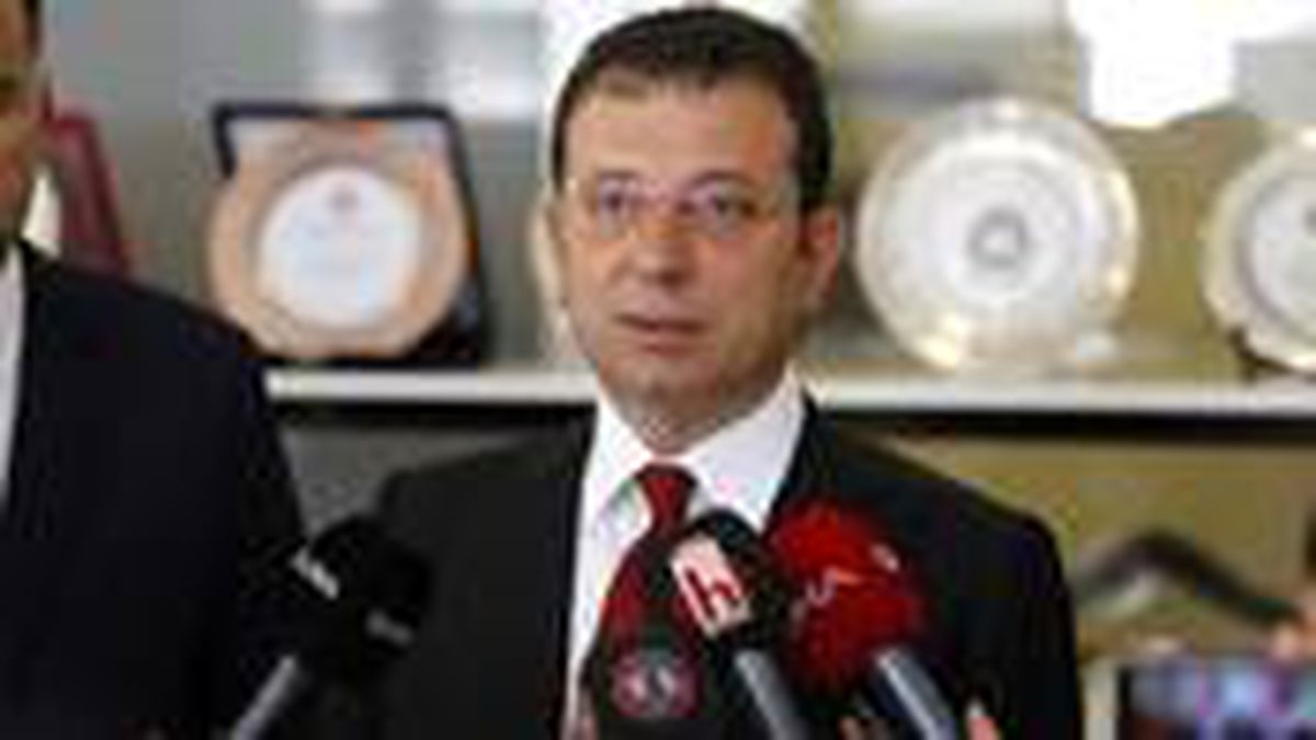 Ankara'daki konuşmasında dili sürçen İmamoğlu: Aklım İstanbul'da, ne yapayım?