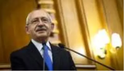 Ayasofya'da ilk cuma namazı kılınırken Kılıçdaroğlu ne tweeti attı? Ayasofya'da ilk cuma namazı kılınırken Kılıçdaroğlu ne tweeti attı?