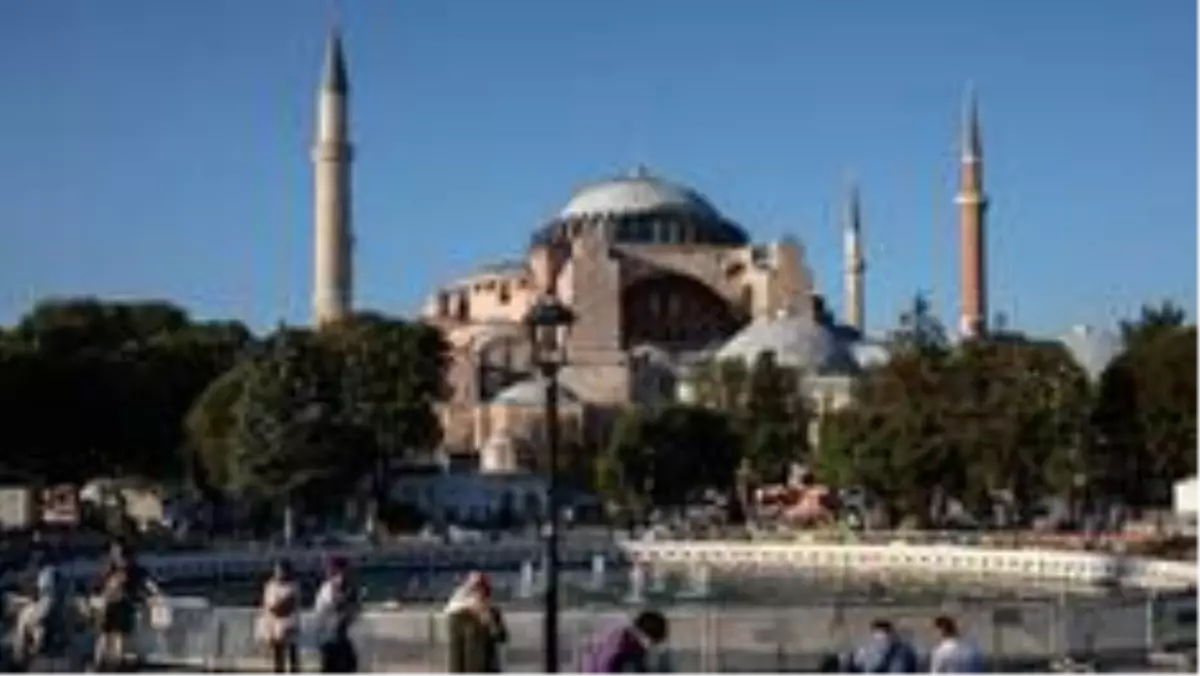 Ayasofya�nın açılması Yunanistan�da neden travma yarattı? Haberler Ayasofya�nın açılması Yunanistan�da neden travma yarattı? Haberler