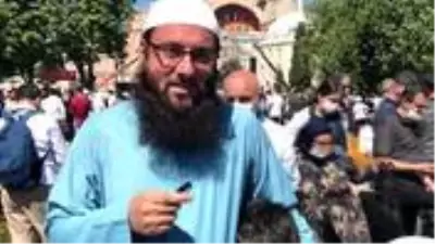 Aysofya Camii'nde ilk namazı kılmak için ailesiyle Keşmir'den geldi Aysofya Camii'nde ilk namazı kılmak için ailesiyle Keşmir'den geldi