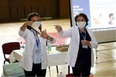 Büyükşehir'den kamu kurumlarına salgın ve hijyen eğitimi Büyükşehir'den kamu kurumlarına salgın ve hijyen eğitimi