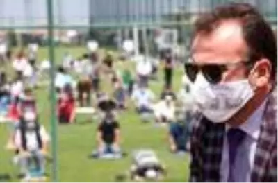 Cuma namazını Ayasofya işlemeli maske ile kıldılar Cuma namazını Ayasofya işlemeli maske ile kıldılar