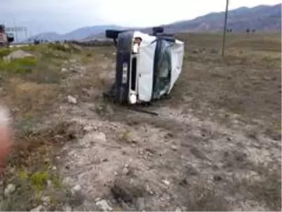Doğubayazıt'ta trafik kazası; 3 yaralı Doğubayazıt'ta trafik kazası; 3 yaralı
