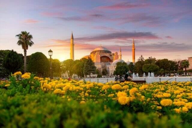 En güzel Ayasofya temalı Cuma mesajları: 24 Temmuz resimli Ayasofya mesajları En güzel Ayasofya temalı Cuma mesajları: 24 Temmuz resimli Ayasofya mesajları
