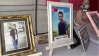 Evlat nöbeti, HDP ve PKK'ya karşı direnişe dönüştü Evlat nöbeti, HDP ve PKK'ya karşı direnişe dönüştü