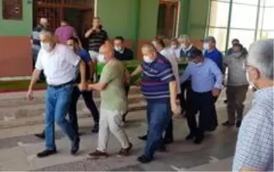 Son dakika haber | Gazeteci Akça'nın kayınvalidesi son yolculuğuna uğurlandı Son dakika haber | Gazeteci Akça'nın kayınvalidesi son yolculuğuna uğurlandı
