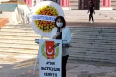 Gazetecilerden sessiz kutlama Gazetecilerden sessiz kutlama