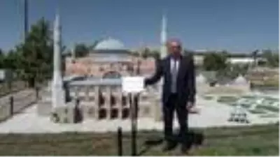 Konya'da Ayasofya'nın minyatürünün tabelası da değiştirildi Konya'da Ayasofya'nın minyatürünün tabelası da değiştirildi