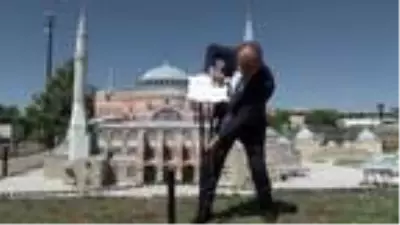 Konya'da Ayasofya'nın minyatürünün tabelası da değiştirildi Konya'da Ayasofya'nın minyatürünün tabelası da değiştirildi
