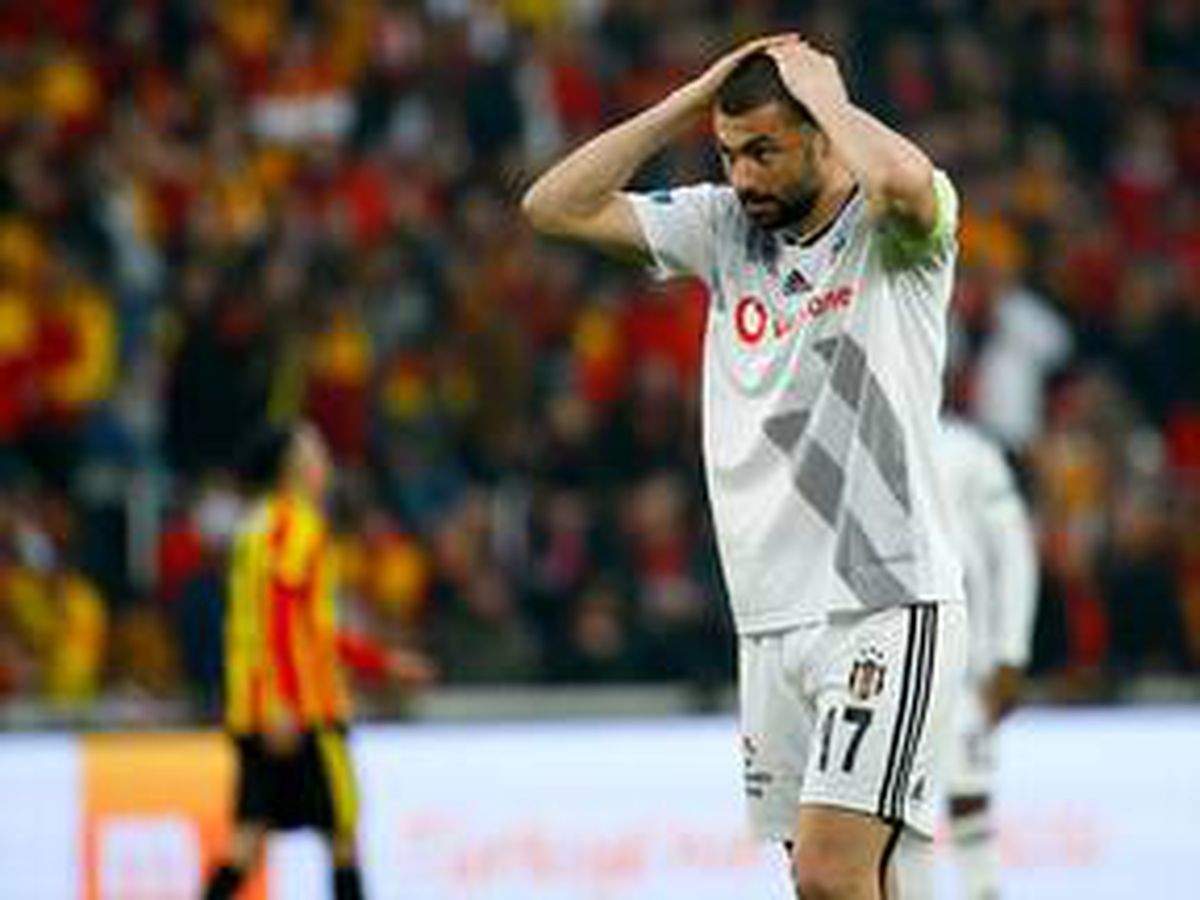 Menajerinin paylaşımı, Burak Yılmaz'ın ayrılığını doğruladı
