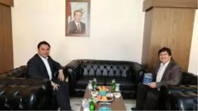 Mutki Kaymakamı Şahin'den BEÜ Rektörüne veda ziyareti Mutki Kaymakamı Şahin'den BEÜ Rektörüne veda ziyareti