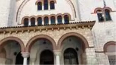 Yunanistan'da Ayasofya matemi! Bayraklar yarıya indirildi, her yerden çan sesleri geliyor Yunanistan'da Ayasofya matemi! Bayraklar yarıya indirildi, her yerden çan sesleri geliyor