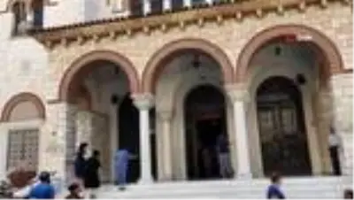 Yunanistan'da Ayasofya matemi! Bayraklar yarıya indirildi, her yerden çan sesleri geliyor Yunanistan'da Ayasofya matemi! Bayraklar yarıya indirildi, her yerden çan sesleri geliyor
