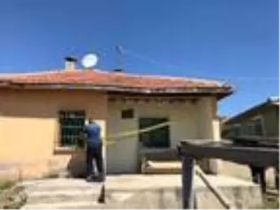 Zihinsel engelli, evde çıkan yangında hayatını kaybetti Zihinsel engelli, evde çıkan yangında hayatını kaybetti