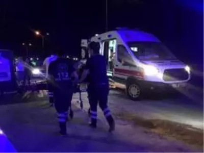 Aydın'da trafik kazası; 2 yaralı Aydın'da trafik kazası; 2 yaralı