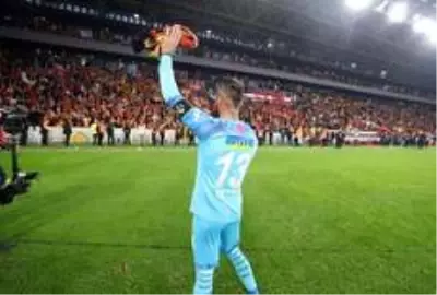 Beto, Göztepe'ye veda etti Beto, Göztepe'ye veda etti