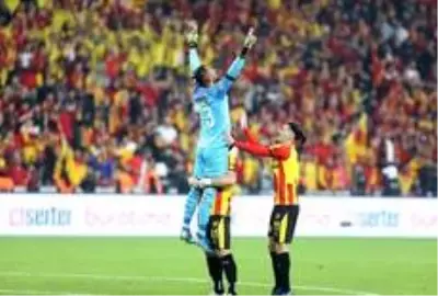 Beto, Göztepe'ye veda etti Beto, Göztepe'ye veda etti