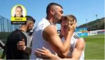 Burak Yılmaz, yabancı oyunculara para ödenip yerli oyunculara ödenmemesi nedeniyle Beşiktaş'tan ayrıldı Burak Yılmaz, yabancı oyunculara para ödenip yerli oyunculara ödenmemesi nedeniyle Beşiktaş'tan ayrıldı