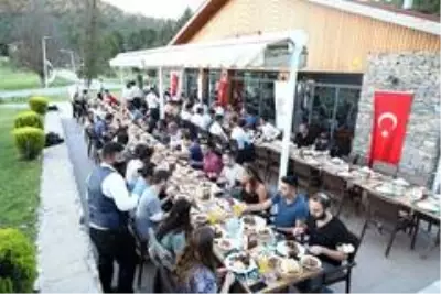 Denizli Büyükşehir basın çalışanlarını Bağbaşı Yaylasında ağırladı Denizli Büyükşehir basın çalışanlarını Bağbaşı Yaylasında ağırladı