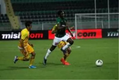 Denizlispor, sahasında MKE Anakaragücü'ne 1-0 mağlup oldu Denizlispor, sahasında MKE Anakaragücü'ne 1-0 mağlup oldu