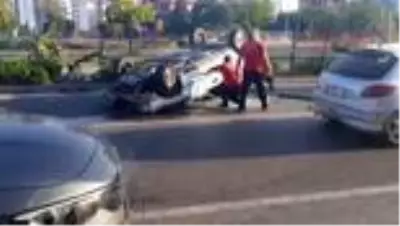 Devrilen otomobilin sürücüsü ağır yaralandı Devrilen otomobilin sürücüsü ağır yaralandı