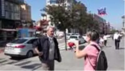 ERZURUM Maske takmaya vatandaş: Koronavirüse inanmıyorum, ancak bana bulaşırsa inanırım ERZURUM Maske takmaya vatandaş: Koronavirüse inanmıyorum, ancak bana bulaşırsa inanırım
