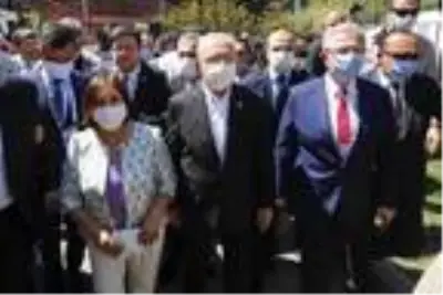 Kılıçdaroğlu: Dostlarımızla birlikte iktidar olacağız Kılıçdaroğlu: Dostlarımızla birlikte iktidar olacağız