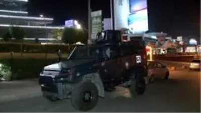 Maltepe'de polise ateş açıldı: 10 gözaltı Maltepe'de polise ateş açıldı: 10 gözaltı