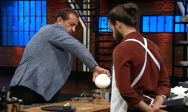 Mohammed Ayad yaptığı hata sebebiyle MasterChef'ten diskalifiye edildi