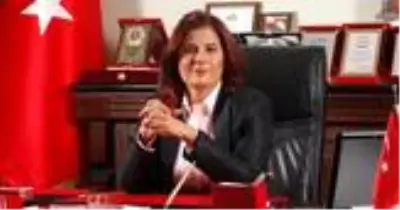 Özlem Çerçioğlu kimdir? Özlem Çerçioğlu nereli, kaç yaşında? Özlem Çerçioğlu eşi ve hayatı Özlem Çerçioğlu kimdir? Özlem Çerçioğlu nereli, kaç yaşında? Özlem Çerçioğlu eşi ve hayatı