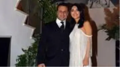 Ünlü iş insanı Can Atay ile ilgili eşi Polen Atay'dan şiddet iddiası: Boğazımı sıkıp ölüme terk etti Ünlü iş insanı Can Atay ile ilgili eşi Polen Atay'dan şiddet iddiası: Boğazımı sıkıp ölüme terk etti