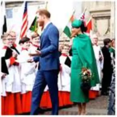 Prens Harry ve Meghan Markle'ın, Prens William ve Kate'i kıskandıkları iddia edildi Prens Harry ve Meghan Markle'ın, Prens William ve Kate'i kıskandıkları iddia edildi