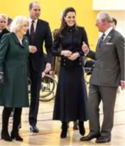 Prens Harry ve Meghan Markle'ın, Prens William ve Kate'i kıskandıkları iddia edildi Prens Harry ve Meghan Markle'ın, Prens William ve Kate'i kıskandıkları iddia edildi