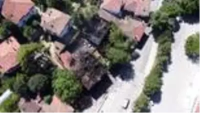 Safranbolu'da tarihi konaktaki yangın söndürüldü Safranbolu'da tarihi konaktaki yangın söndürüldü