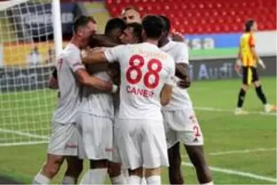 Süper Lig: Göztepe: 3 Sivasspor: 1 (Maç sonucu) Süper Lig: Göztepe: 3 Sivasspor: 1 (Maç sonucu)