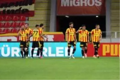 Süper Lig: Göztepe: 3 Sivasspor: 1 (Maç sonucu) Süper Lig: Göztepe: 3 Sivasspor: 1 (Maç sonucu)