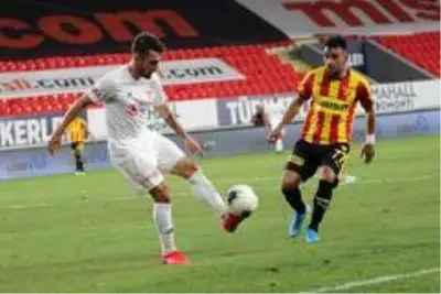 Süper Lig: Göztepe: 3 Sivasspor: 1 (Maç sonucu) Süper Lig: Göztepe: 3 Sivasspor: 1 (Maç sonucu)