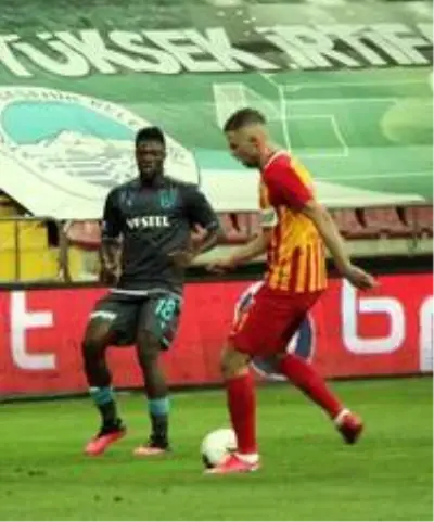 Süper Lig: Kayserispor: 0 Trabzonspor: (İlk yarı) Süper Lig: Kayserispor: 0 Trabzonspor: (İlk yarı)