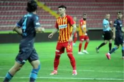 Süper Lig: Kayserispor: 0 Trabzonspor: (İlk yarı) Süper Lig: Kayserispor: 0 Trabzonspor: (İlk yarı)