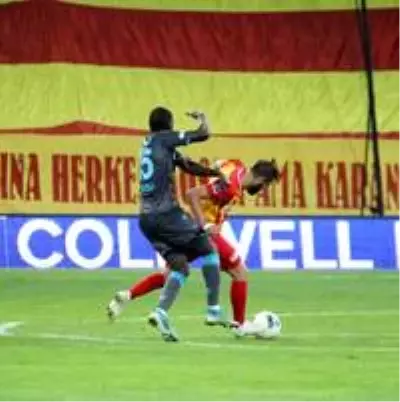 Süper Lig: Kayserispor: 1 Trabzonspor: 2 (Maç sonucu) Süper Lig: Kayserispor: 1 Trabzonspor: 2 (Maç sonucu)