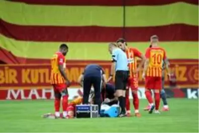 Süper Lig: Kayserispor: 1 Trabzonspor: 2 (Maç sonucu) Süper Lig: Kayserispor: 1 Trabzonspor: 2 (Maç sonucu)