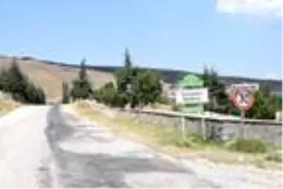 6 kişinin koronavirüse yakalandığı 400 nüfuslu mahalle, karantinaya alındı 6 kişinin koronavirüse yakalandığı 400 nüfuslu mahalle, karantinaya alındı