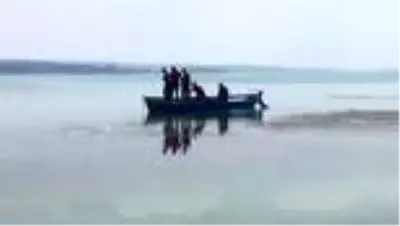 Baraj gölünde erkek cesedi bulundu Baraj gölünde erkek cesedi bulundu