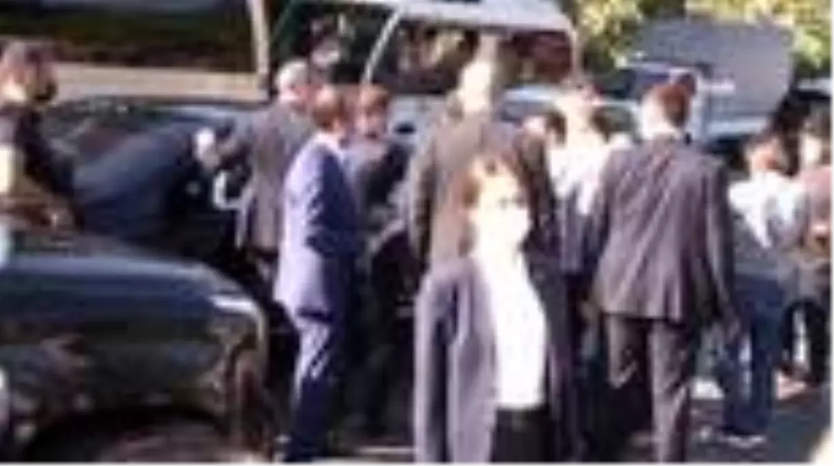 Cumhurbaşkanı Erdoğan, taksi ve minibüs şoförleriyle sohbet etti