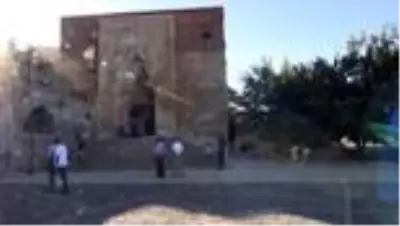 Eshab-ı Kehf Külliyesi 'Kovid-19 uykusu'ndan uyandı Eshab-ı Kehf Külliyesi 'Kovid-19 uykusu'ndan uyandı