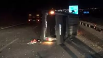 Kırıkkale'de kaza yapan sürücü aracını bırakıp kaçtı Kırıkkale'de kaza yapan sürücü aracını bırakıp kaçtı