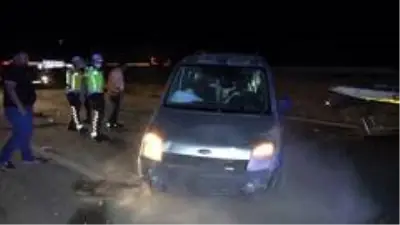 Kırıkkale'de kaza yapan sürücü aracını bırakıp kaçtı Kırıkkale'de kaza yapan sürücü aracını bırakıp kaçtı